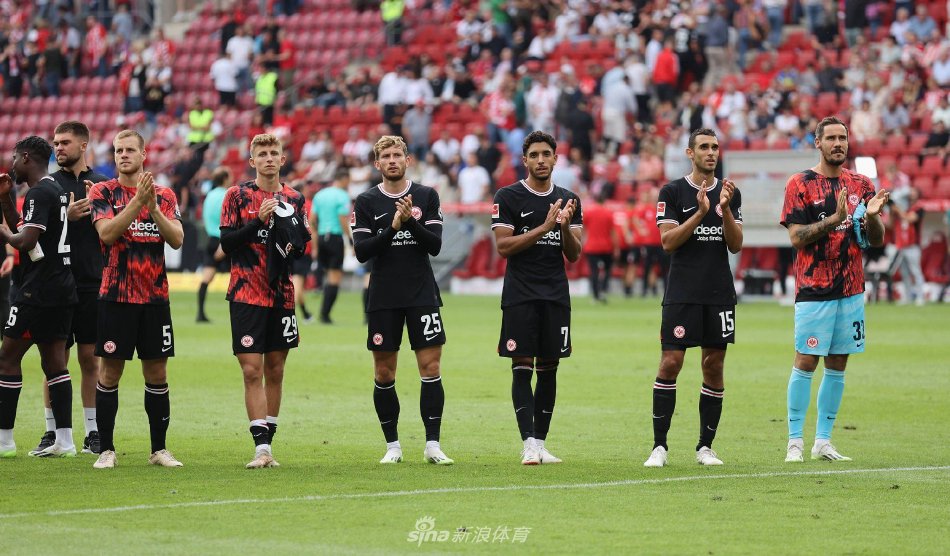 火箭通过良 火箭通过良