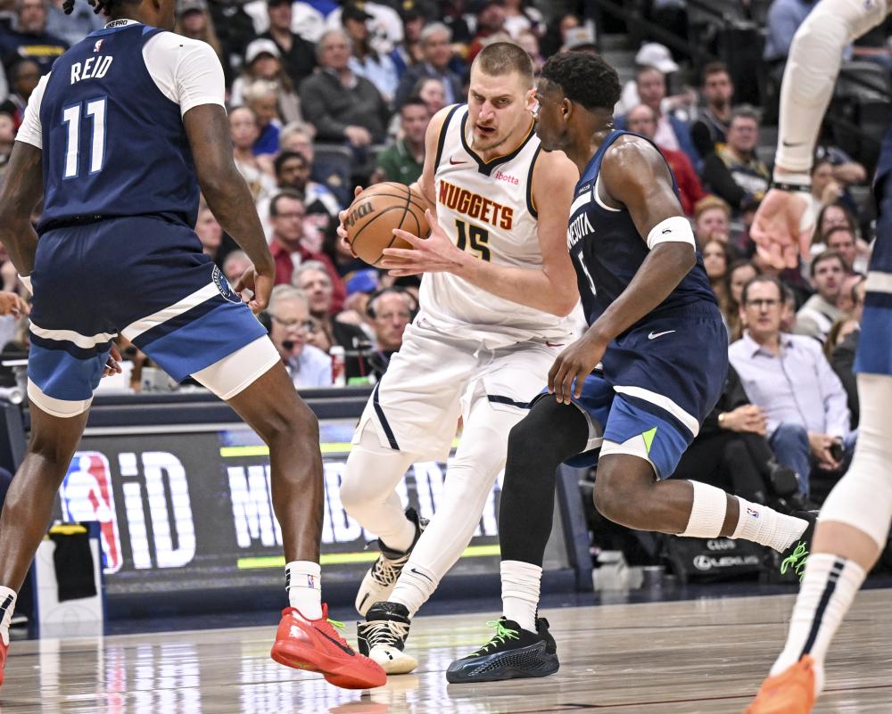 领球队打出 领球队打出