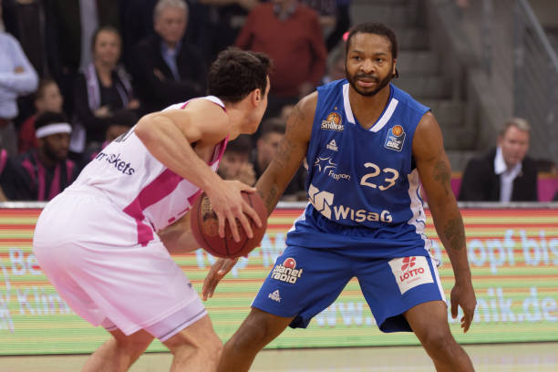 战术调整与 战术调整与