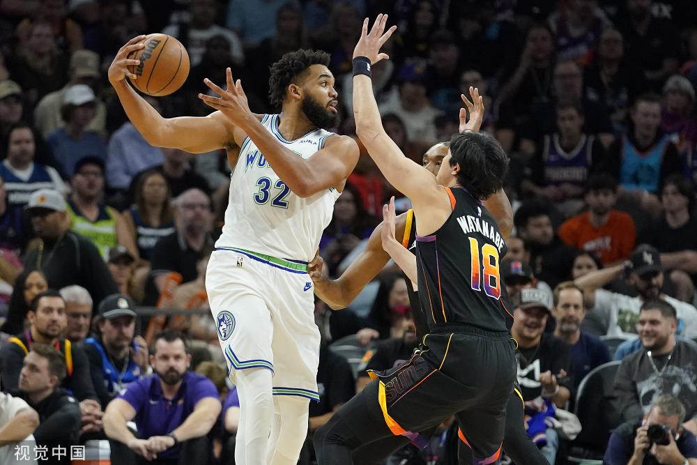 讨论了球员 讨论了球员